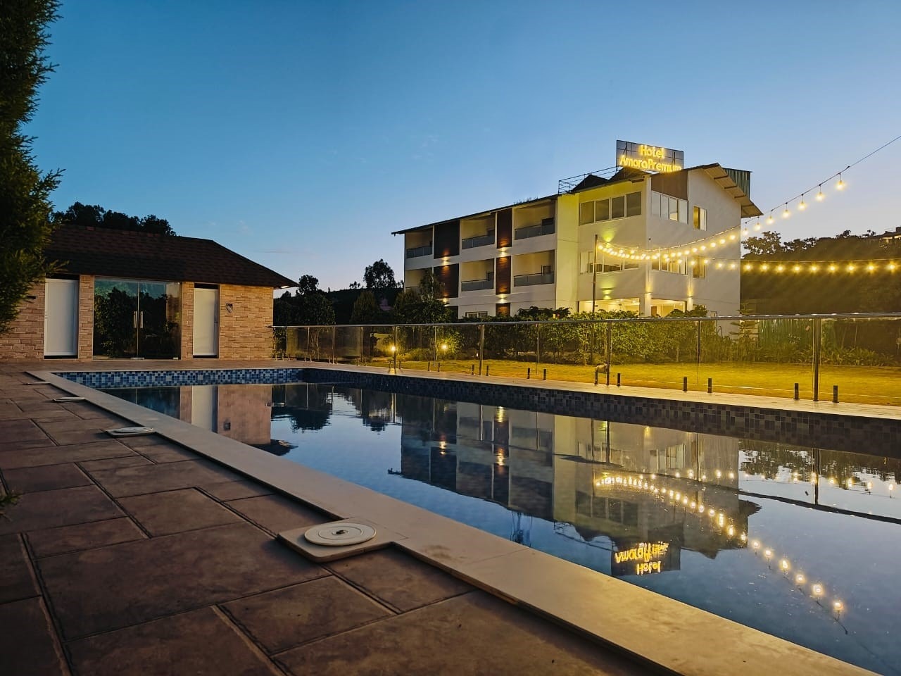HOTEL AMORA PREMIUM MAHABALESHWAR